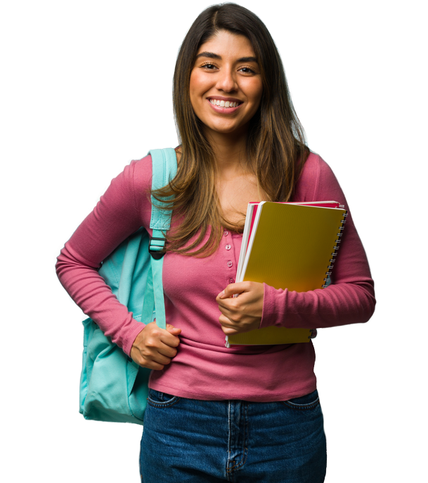 Foto de uma estudante sorrindo.